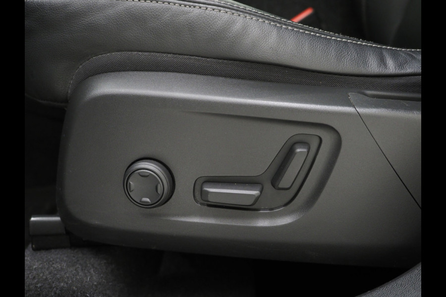 Volvo XC40 1.5 T5 Recharge Inscription | Styling Kit | Panoramadak | Pilot Assist | Harman/Kardon | Leder | Keyless | 360