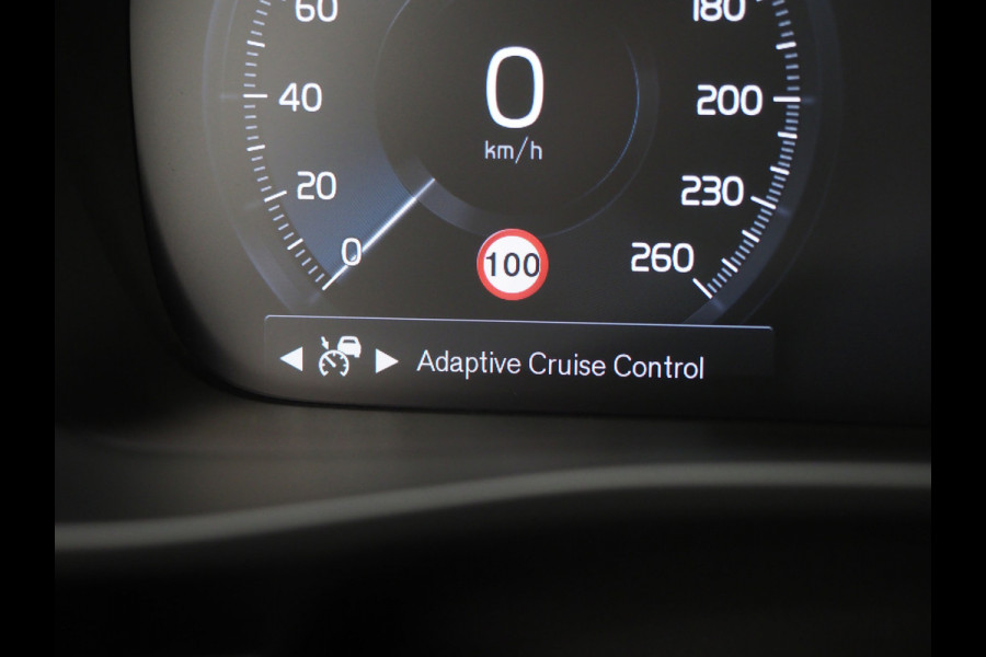 Volvo XC40 1.5 T5 Recharge Inscription | Styling Kit | Panoramadak | Pilot Assist | Harman/Kardon | Leder | Keyless | 360