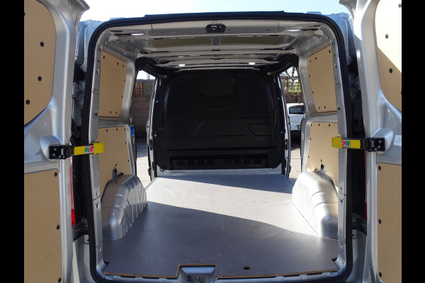 Ford Transit Custom 2.0 TDCI L1H1 Limited Automaat