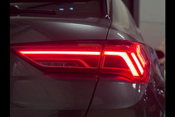 Audi Q3 45 TFSI e 3X S-LINE | LED | TREKHAAK | HYBRIDE