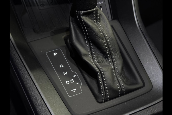Audi Q3 45 TFSI e 3X S-LINE | LED | TREKHAAK | HYBRIDE