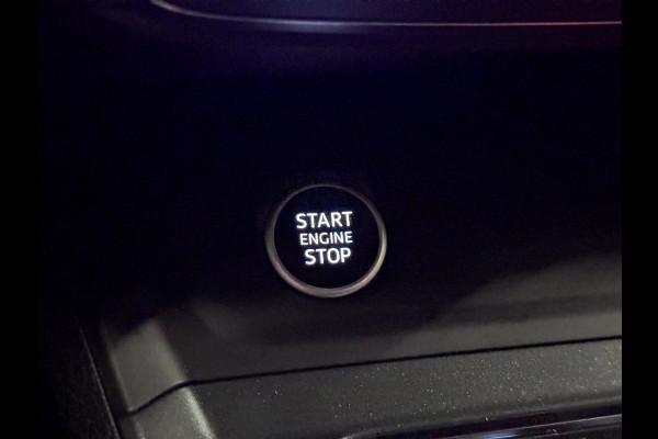 Audi Q3 45 TFSI e 3X S-LINE | LED | TREKHAAK | HYBRIDE