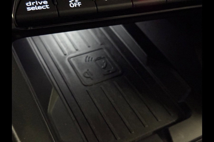 Audi Q3 45 TFSI e 3X S-LINE | LED | TREKHAAK | HYBRIDE