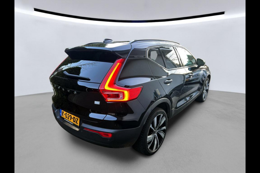 Volvo XC40 Recharge P8 AWD R-Design NL-AUTO | TREKHAAK | GOOGLE NAVI