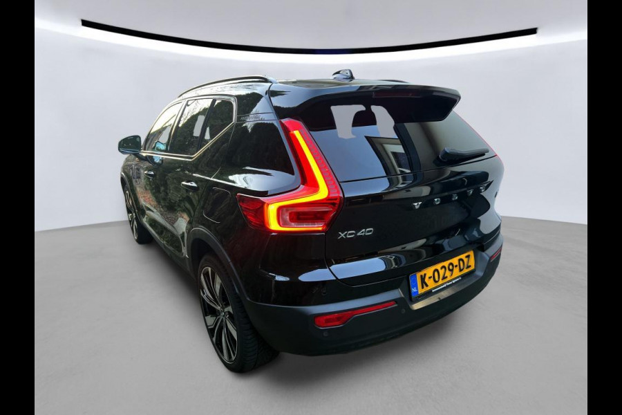 Volvo XC40 Recharge P8 AWD R-Design NL-AUTO | TREKHAAK | GOOGLE NAVI