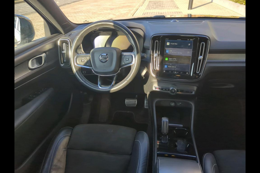 Volvo XC40 Recharge P8 AWD R-Design NL-AUTO | TREKHAAK | PANODAK