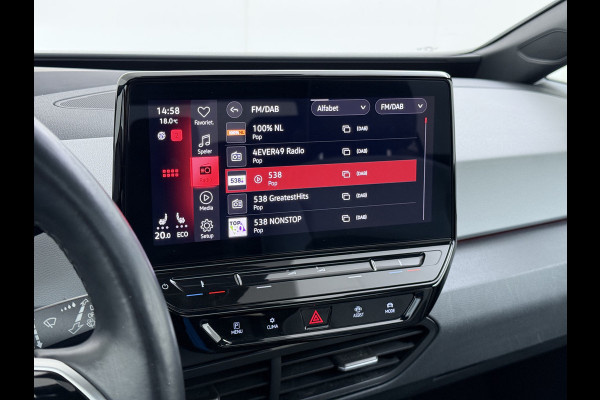 Volkswagen ID.3 First Max 62kWh Pano-Dak Adap.Cruise Camera Elek.Stoelen 20"lm Navi Ergo Active Ecc Keyless Advanced Head-Up Matrix-Led SOH 91% Stuur+Stoelverwarming Led-a-licht dynamisch Apple Carplay/Android Auto Dodehoek detector Dealeronderhouden 1e Eigenaar Origineel Nederlandse Auto