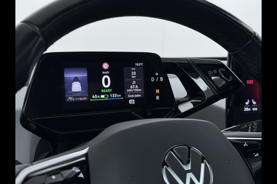 Volkswagen ID.3 First Max 62kWh Pano-Dak Adap.Cruise Camera Elek.Stoelen 20"lm Navi Ergo Active Ecc Keyless Advanced Head-Up Matrix-Led SOH 91% Stuur+Stoelverwarming Led-a-licht dynamisch Apple Carplay/Android Auto Dodehoek detector Dealeronderhouden 1e Eigenaar Origineel Nederlandse Auto
