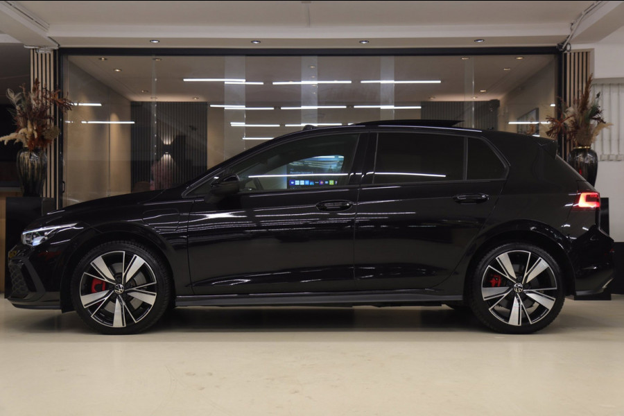 Volkswagen Golf 1.4 eHybrid GTE /PANO/IQLIGHT/CAM/CARPLAY/ACC/LANE ASSIST/VOL