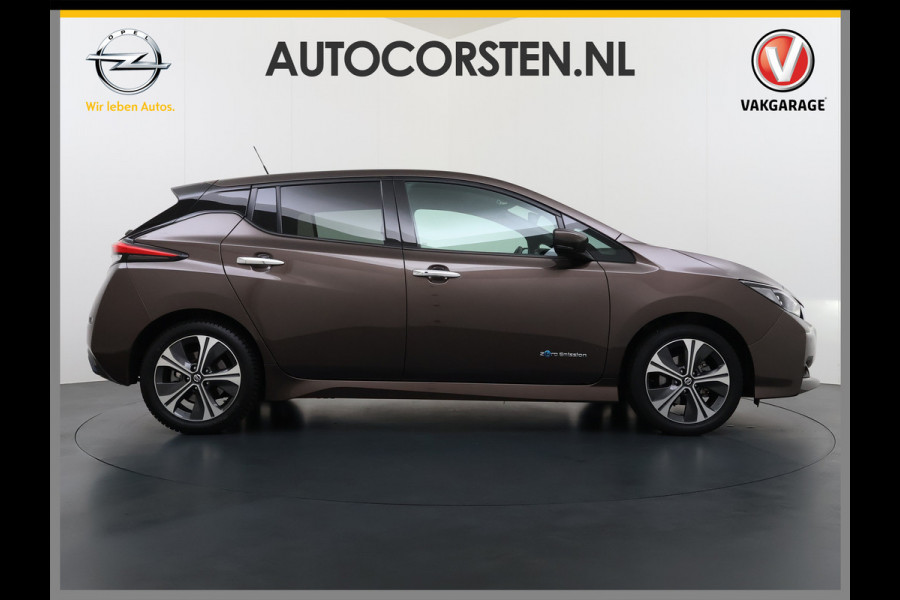 Nissan Leaf Tekna 40kWh Leer Bose®-Hifi Apple Carplay Android Auto Adap.Cruise 360°Camera Navi Ecc Stoel+Stuurverwarming Keyless DAB Dodehoek detector Rijstrooksensor Uitparkeer waarschuwing Verkeersbord detectie Bluetooth Privacy Glas Lmv 17" SOH 87.93% Origineel Nederlandse Auto