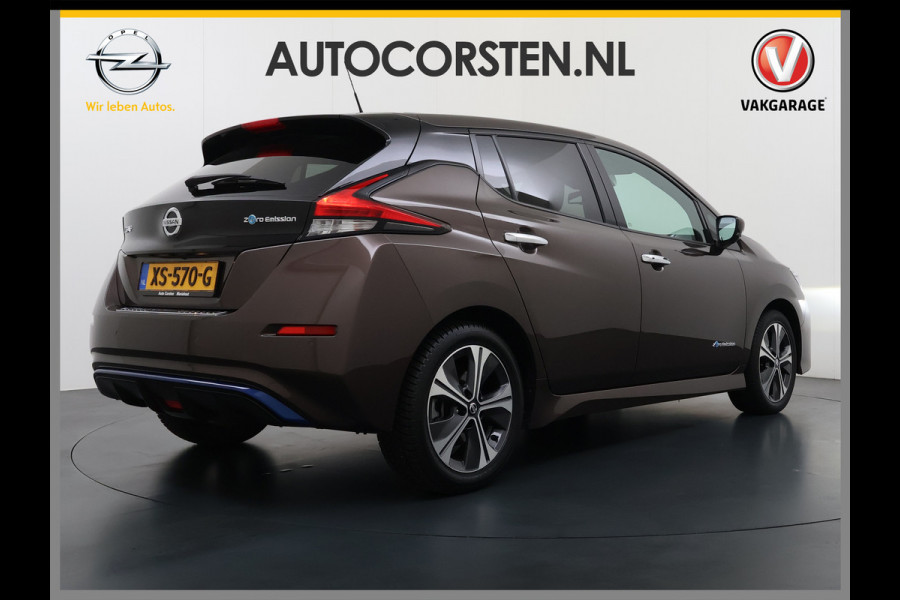 Nissan Leaf Tekna 40kWh Leer Bose®-Hifi Apple Carplay Android Auto Adap.Cruise 360°Camera Navi Ecc Stoel+Stuurverwarming Keyless DAB Dodehoek detector Rijstrooksensor Uitparkeer waarschuwing Verkeersbord detectie Bluetooth Privacy Glas Lmv 17" SOH 87.93% Origineel Nederlandse Auto