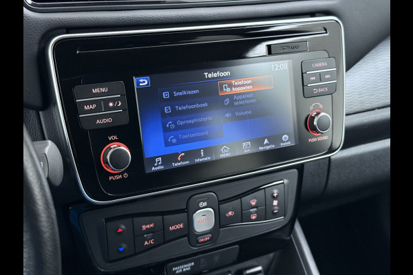 Nissan Leaf Tekna 40kWh Leer Bose®-Hifi Apple Carplay Android Auto Adap.Cruise 360°Camera Navi Ecc Stoel+Stuurverwarming Keyless DAB Dodehoek detector Rijstrooksensor Uitparkeer waarschuwing Verkeersbord detectie Bluetooth Privacy Glas Lmv 17" SOH 87.93% Origineel Nederlandse Auto