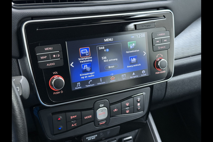 Nissan Leaf Tekna 40kWh Leer Bose®-Hifi Apple Carplay Android Auto Adap.Cruise 360°Camera Navi Ecc Stoel+Stuurverwarming Keyless DAB Dodehoek detector Rijstrooksensor Uitparkeer waarschuwing Verkeersbord detectie Bluetooth Privacy Glas Lmv 17" SOH 87.93% Origineel Nederlandse Auto