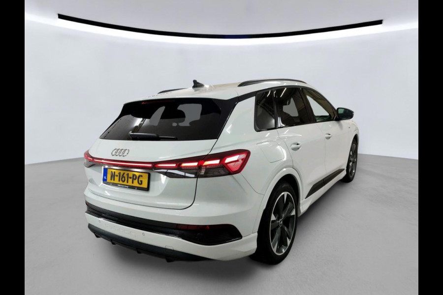 Audi Q4 e-tron Aut. 35 S-Line Competition | Panorama | Virtual | Camera | LED | Full |