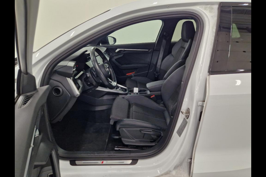 Audi A3 Sportback Aut. 45 TFSI e hybrid S-Line Competition | LED | Navi | Apple Carplay