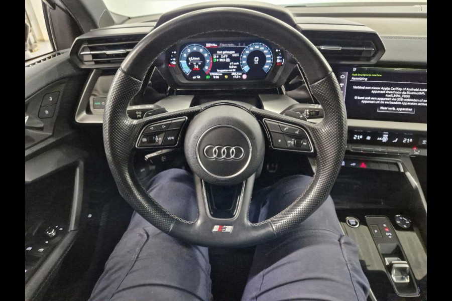 Audi A3 Sportback Aut. 45 TFSI e hybrid S-Line Competition | LED | Navi | Apple Carplay
