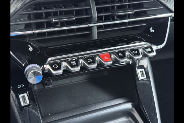 Peugeot e-2008 EV Allure Première 50kWh SOH 89% Navi* 360°Camera Ecc Apple Carplay Android Auto Cruise Control Stoelverwarming Pdc DAB+ Privacy Glas Lmv Led Keyless Complete EV