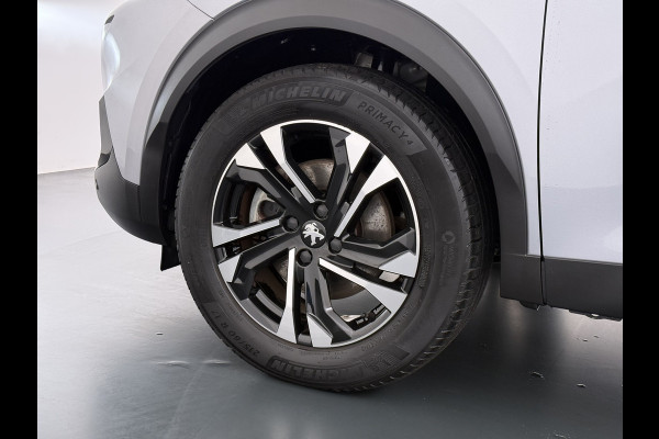 Peugeot e-2008 EV Allure Première 50kWh SOH 89% Navi* 360°Camera Ecc Apple Carplay Android Auto Cruise Control Stoelverwarming Pdc DAB+ Privacy Glas Lmv Led Keyless Complete EV