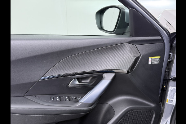 Peugeot e-2008 EV Allure Première 50kWh SOH 89% Navi* 360°Camera Ecc Apple Carplay Android Auto Cruise Control Stoelverwarming Pdc DAB+ Privacy Glas Lmv Led Keyless Complete EV