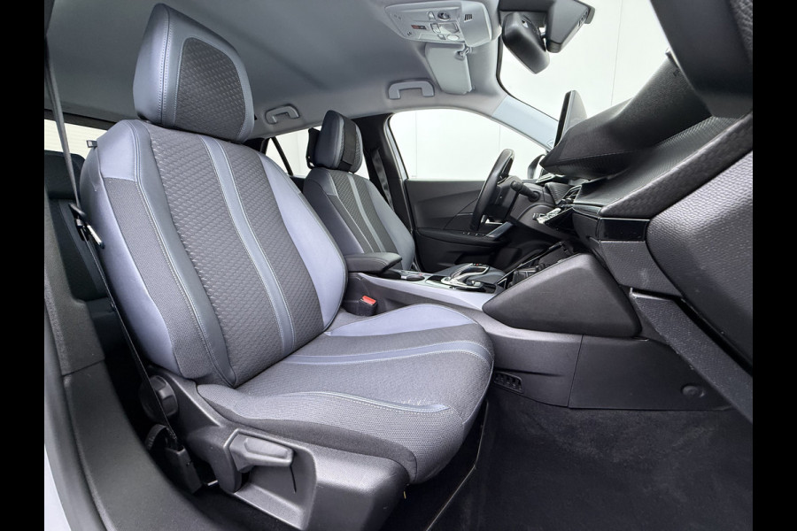 Peugeot e-2008 EV Allure Première 50kWh SOH 89% Navi* 360°Camera Ecc Apple Carplay Android Auto Cruise Control Stoelverwarming Pdc DAB+ Privacy Glas Lmv Led Keyless Complete EV