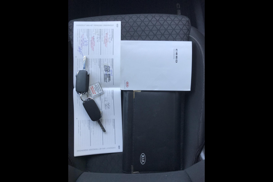 Kia Ceed Sportswagon 1.4 DynamicLine 140pk Trekhaak