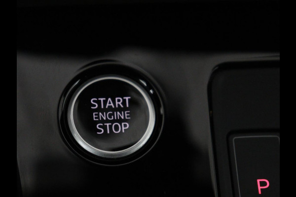 Audi A3 30 TFSI S edition | Sportstoelen | Carplay | Virtual Cockpit | Half leder | Climate control | Full LED | Cruise control | Parkeerhulp | Audi Sound | Getint glas