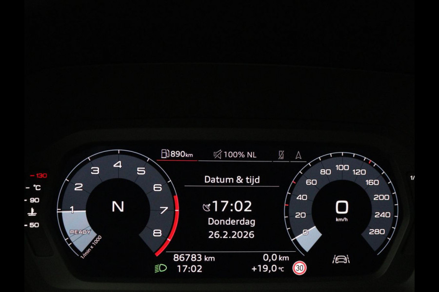 Audi A3 30 TFSI S edition | Sportstoelen | Carplay | Virtual Cockpit | Half leder | Climate control | Full LED | Cruise control | Parkeerhulp | Audi Sound | Getint glas