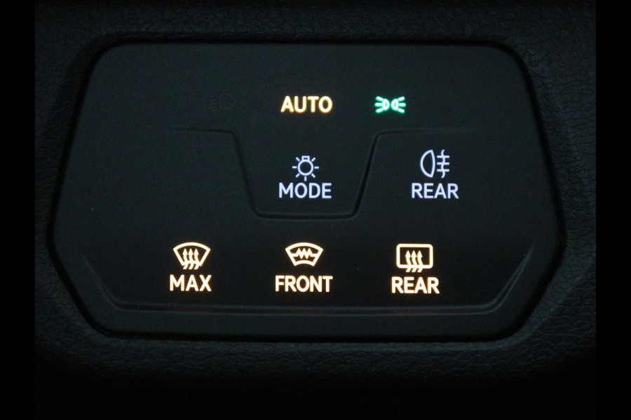 Volkswagen ID.4 First 77 kWh | SOH 90% | Stoel & stuurverwarming | Adaptive cruise | Camera | Carplay | Half leder | Navigatie | 20'' | Full LED | Keyless | Climate control | Sfeerverlichting