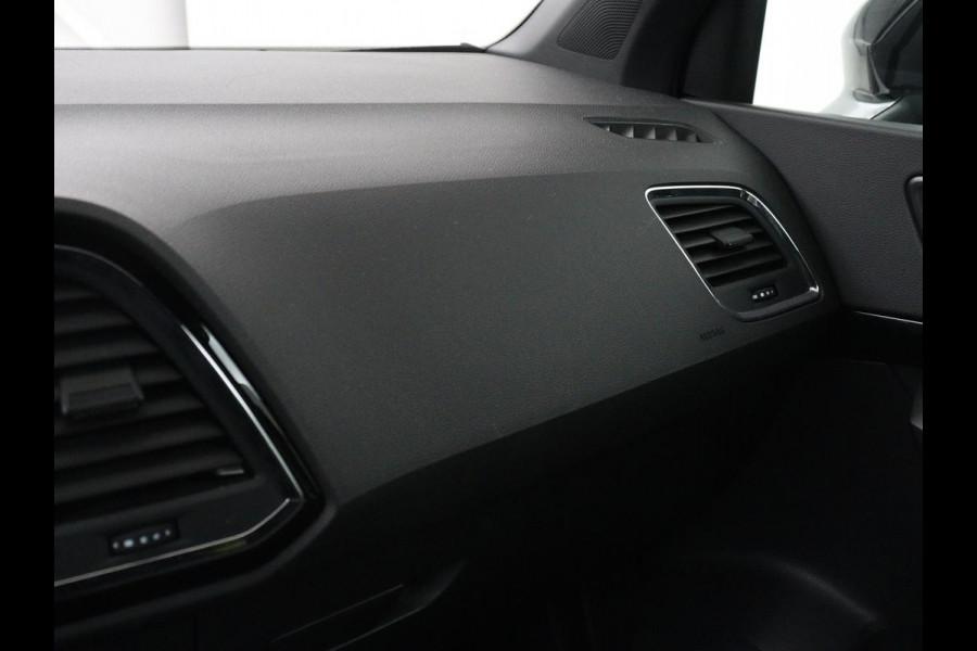 Seat Ateca 1.5 TSI FR Intens | Panoramadak | Trekhaak | Stoelverwarming | 360 Camera | Adaptive cruise | Alcantara | Beats Audio | Virtual Cockpit | Carplay | Full LED | Keyless | Navigatie