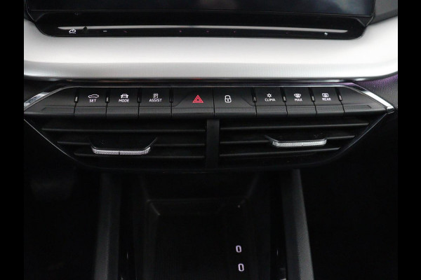 Škoda Octavia 1.4 TSI iV PHEV Business Edition | Stoelverwarming | Trekhaak | Carplay | Keyless | Sfeerverlichting | Navigatie | 18'' | Full LED | Parkeerhulp | Digital Cockpit | Plug In