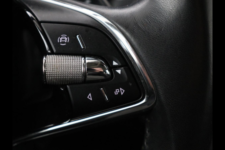 Škoda Octavia 1.4 TSI iV PHEV Business Edition | Stoelverwarming | Trekhaak | Carplay | Keyless | Sfeerverlichting | Navigatie | 18'' | Full LED | Parkeerhulp | Digital Cockpit | Plug In