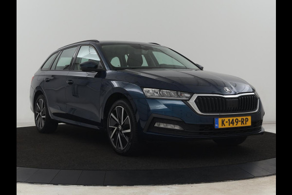 Škoda Octavia 1.4 TSI iV PHEV Business Edition | Stoelverwarming | Trekhaak | Carplay | Keyless | Sfeerverlichting | Navigatie | 18'' | Full LED | Parkeerhulp | Digital Cockpit | Plug In