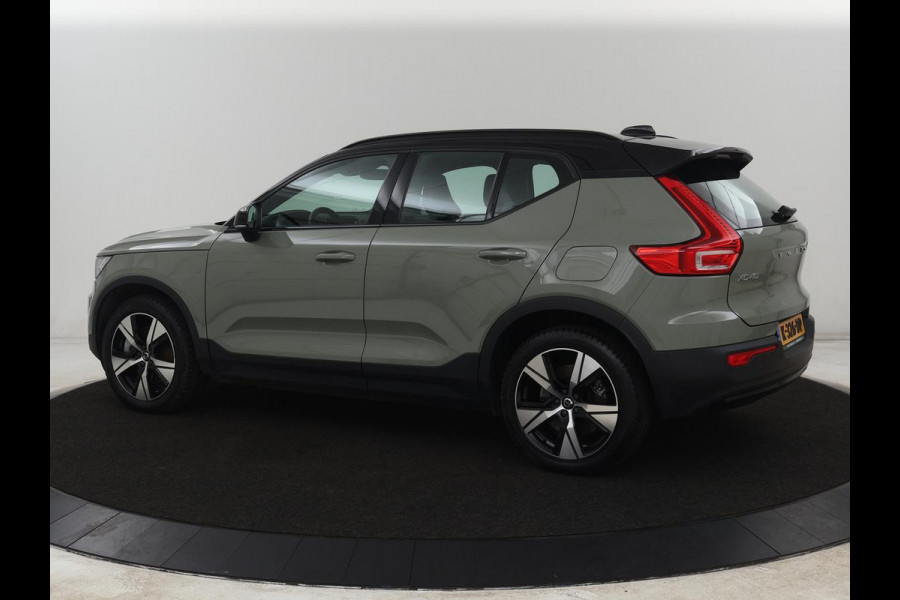 Volvo XC40 Recharge P8 AWD R Design | Warmtepomp | Leder | Stoelverwarming | Harman/Kardon | Adaptive cruise | Camera | Keyless | 19'' | Full LED | Navigatie | Parkeerhulp