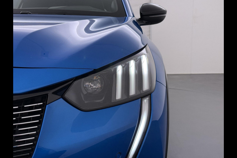 Peugeot 208 1.2 PureTech GT-Line VAN € 16.900,- VOOR € 14.440,- UW LENTEVOORDEEL € 2.460,-!| CAMERA | NAVIGATIE | DEALER ONDERHOUDEN | INCLUSIEF 12 MAANDEN BOVAG GARANTIE