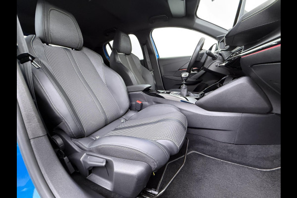 Peugeot 208 1.2 PureTech GT-Line VAN € 16.900,- VOOR € 14.440,- UW LENTEVOORDEEL € 2.460,-!| CAMERA | NAVIGATIE | DEALER ONDERHOUDEN | INCLUSIEF 12 MAANDEN BOVAG GARANTIE