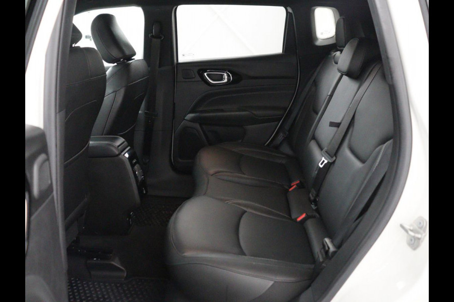 Jeep Compass 4xe 240 Plug-in Hybrid Electric S | Leder | 360 camera | Stoelventilatie | Adaptive cruise | Alpine Sound | Carplay | Navigatie | PHEV