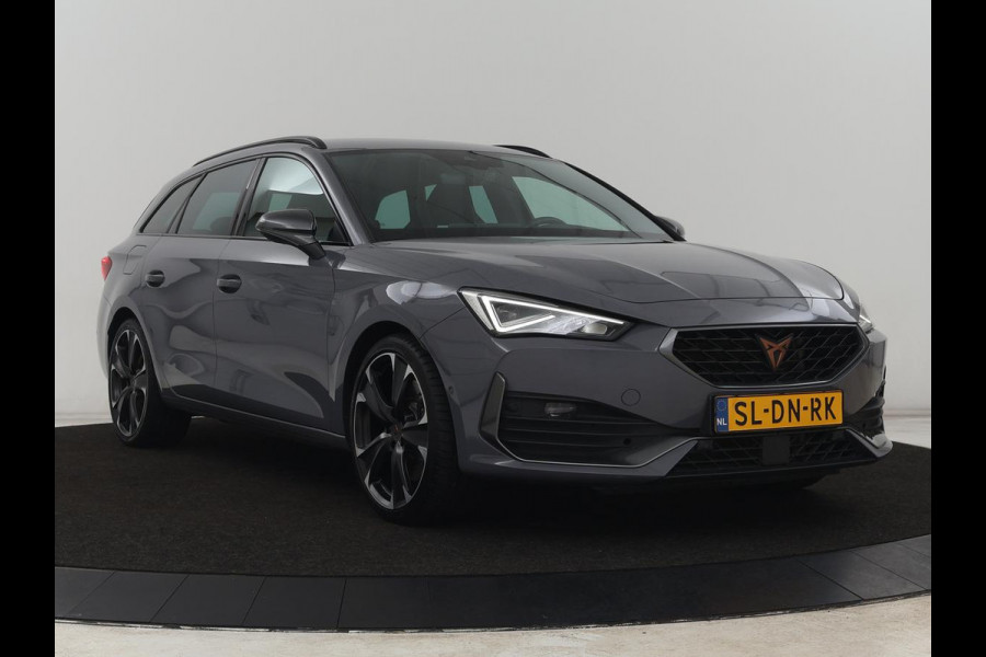 CUPRA Leon 1.4 eHybrid VZ | 245pk | Trekhaak | Stoelverwarming | Adaptive cruise | Camera | Carplay | Navigatie | Sfeerverlichting | Keyless | Park Assist | Memory | Sportstoelen | Full LED | PHEV | Plug In