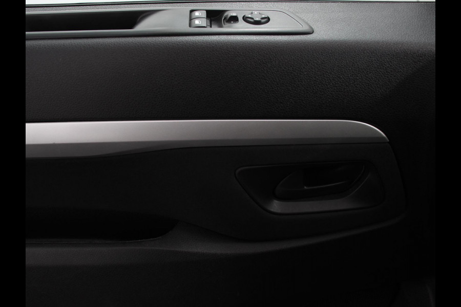 Peugeot Expert 2.0 180PK Long Premium Dubbele Cabine Automaat Navigatie Apple Carplay/Android Auto Airco Bluetooth Trekhaak Betimmering