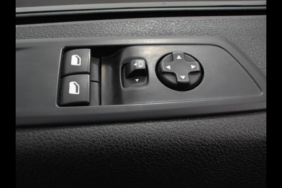 Peugeot Expert 2.0 180PK Long Premium Dubbele Cabine Automaat Navigatie Apple Carplay/Android Auto Airco Bluetooth Trekhaak Betimmering