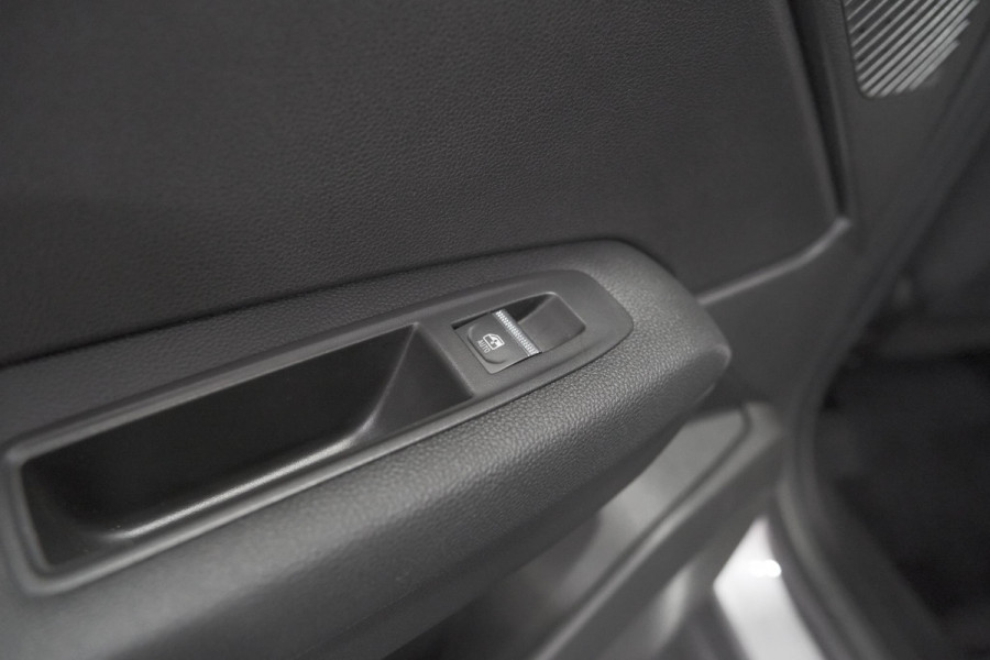 Renault Captur 1.8 E-Tech full hybrid 160 techno | Camera | Winterpakket | Adaptieve Cruise Control | Apple Carplay