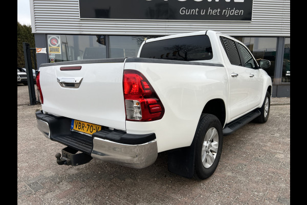 Toyota Hilux 2.4 D-4D-F Double Cab EXPORT**
