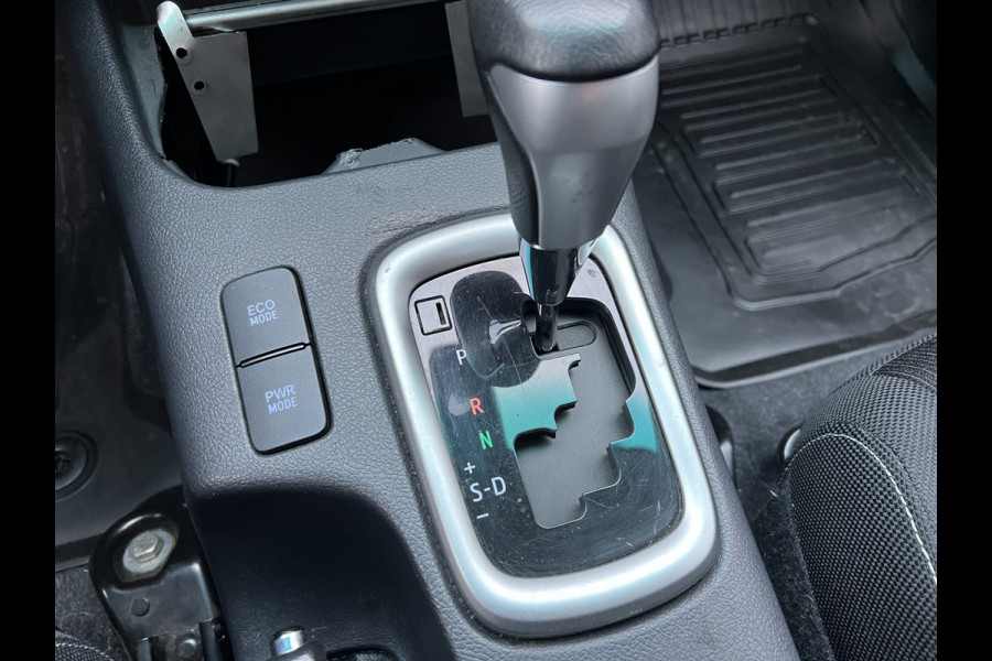 Toyota Hilux 2.4 D-4D-F Double Cab EXPORT**