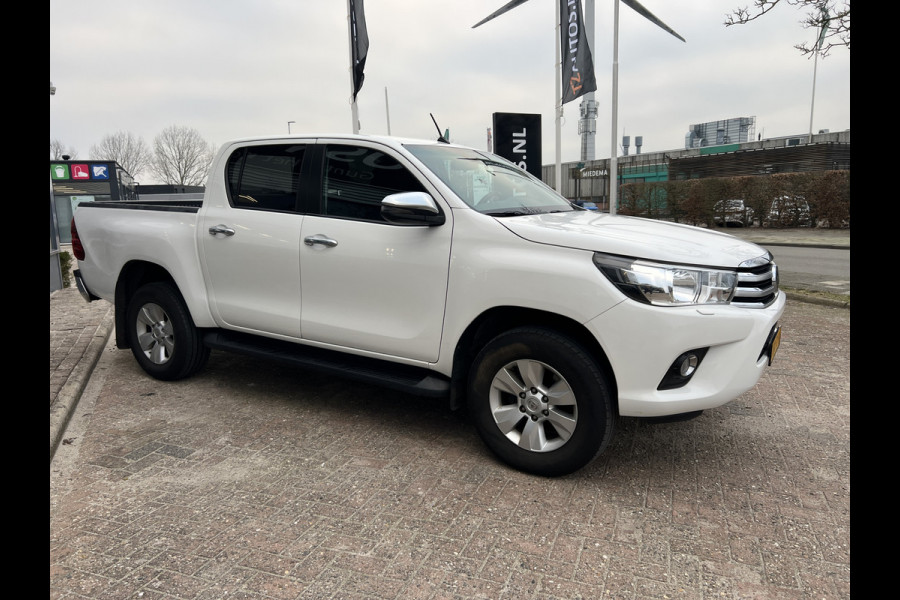 Toyota Hilux 2.4 D-4D-F Double Cab EXPORT**