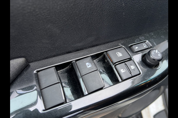 Toyota Hilux 2.4 D-4D-F Double Cab EXPORT**