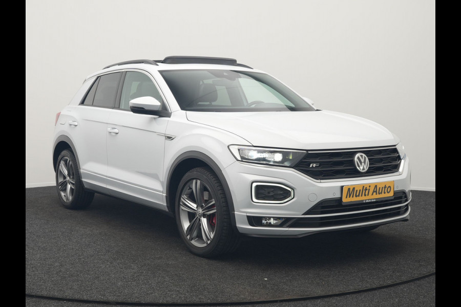 Volkswagen T-Roc 1.5 TSI R-Line 150pk Dealer O.H. | Trekhaak Afn. | Panodak | Adaptive Cruise | Camera | Sportstoelen Verwarmd | Keyless | Apple Carplay | Blis | LED Koplampen | Navigatie | DAB |