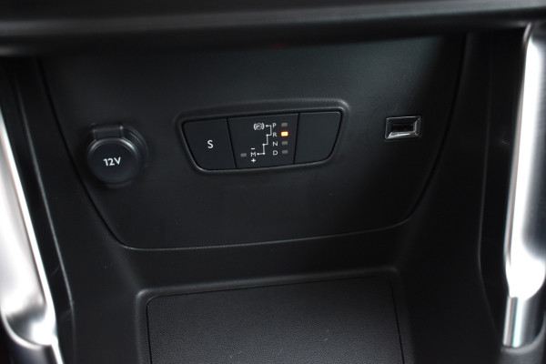 Citroën C3 Aircross 1.2 PureTech Shine Automaat Navigatie btw auto