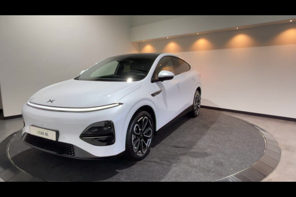 XPeng G6 AWD Performance | Wit Leder bekleding | Allround camera's