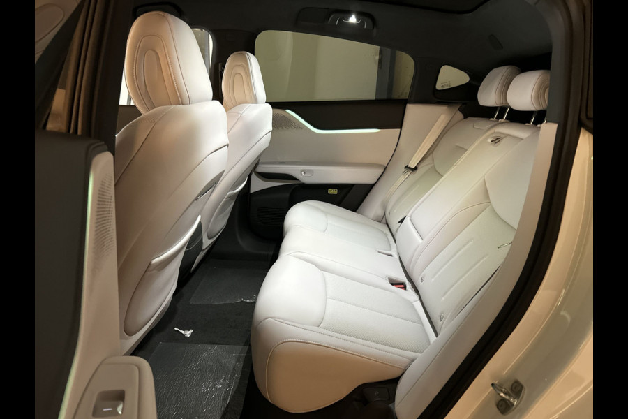 XPeng G6 AWD Performance | Wit Leder bekleding | Allround camera's