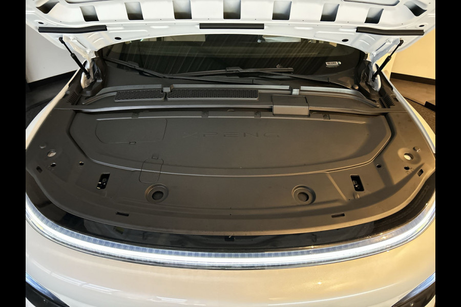 XPeng G6 AWD Performance | Wit Leder bekleding | Allround camera's