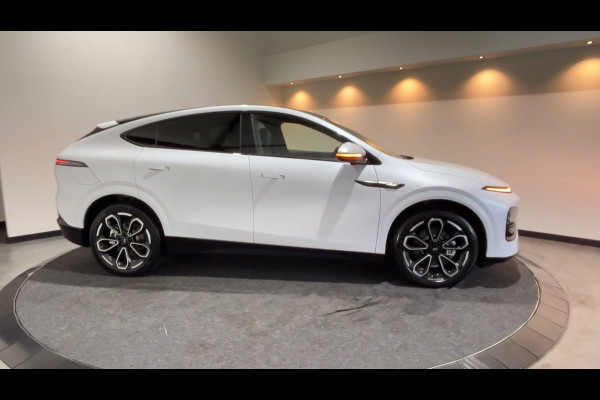 XPeng G6 AWD Performance | Wit Leder bekleding | Allround camera's